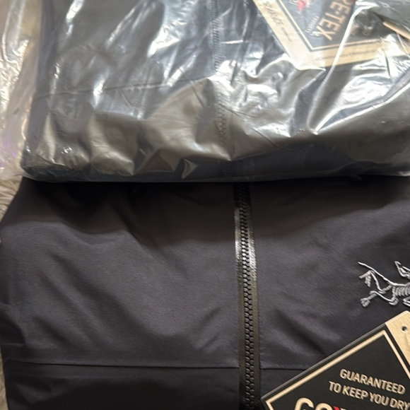 GORE-TEX - Picture 2 of 2